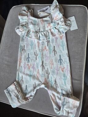 Jessica Simpson Baby - Girls Ruffle Shoulder Cactus Print Romper - Pastel Multi